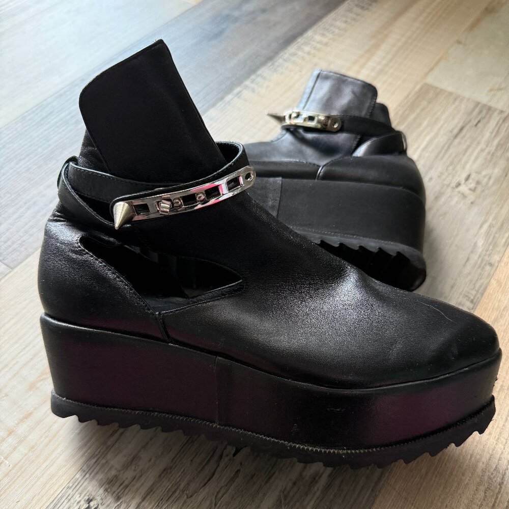UNIF-Black Platform with Spiked Straps.  RARE